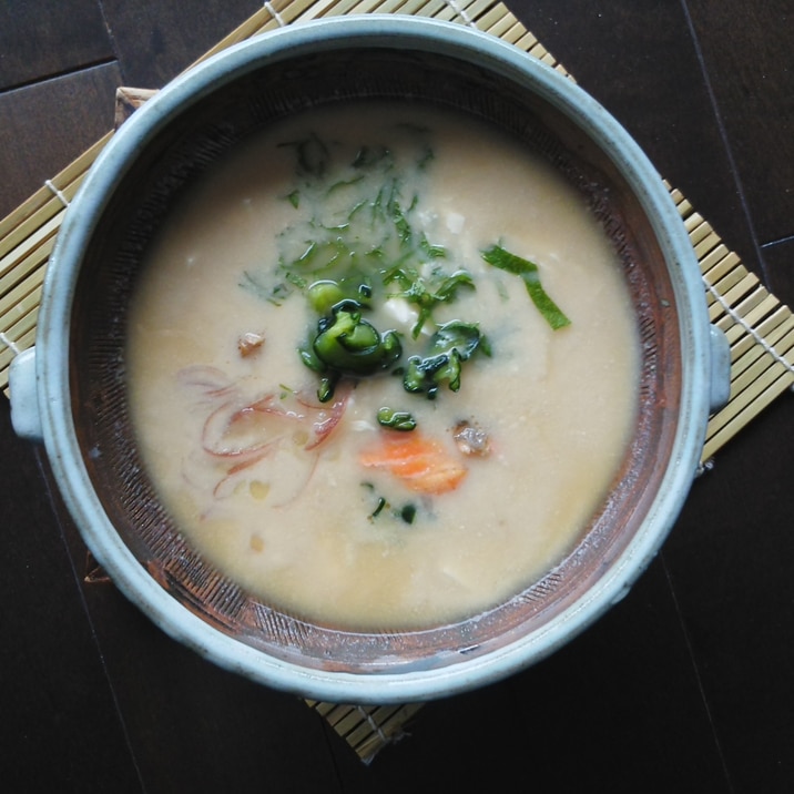 暑い日にぴったり!鮭の冷やしかす汁